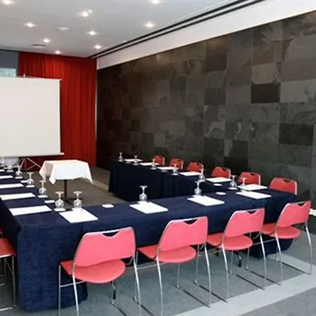 فندق بيست ويسترن بلص ألفا إيروبويرتو